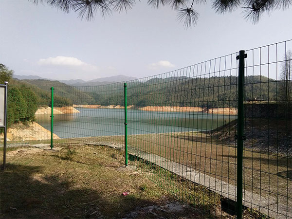 水源地/保稅區(qū)圍欄圖片4 水源地/保稅區(qū)圍欄圖片4